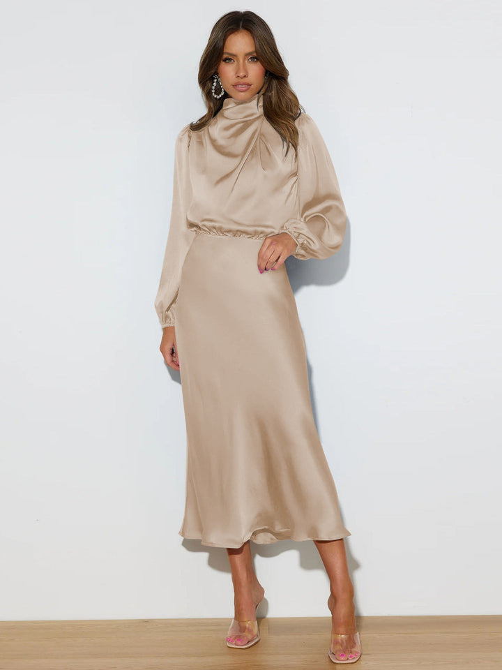Isabella™ | Sofistikeret Satin Midi Kjole