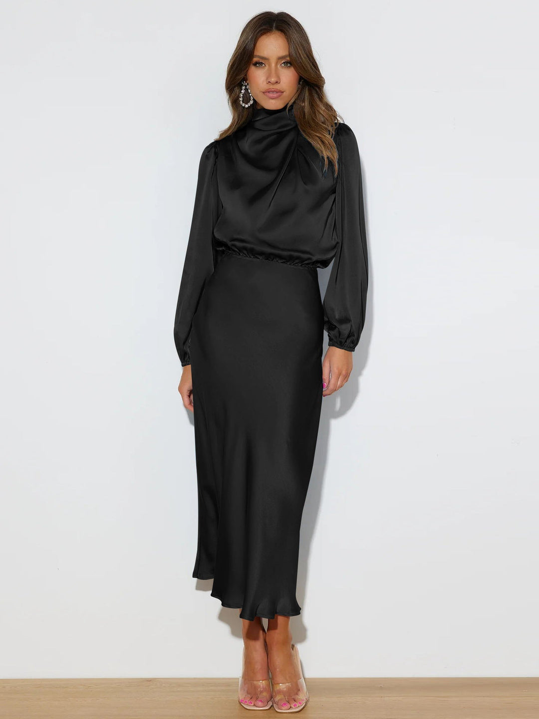 Isabella™ | Sofistikeret Satin Midi Kjole