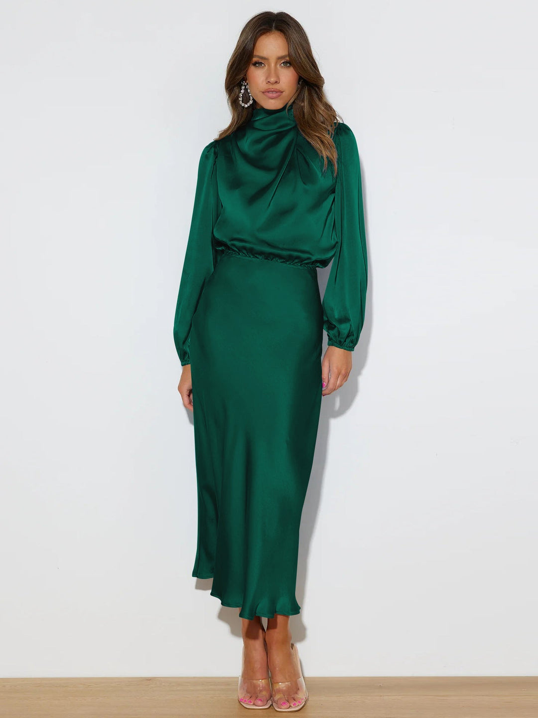 Isabella™ | Sofistikeret Satin Midi Kjole