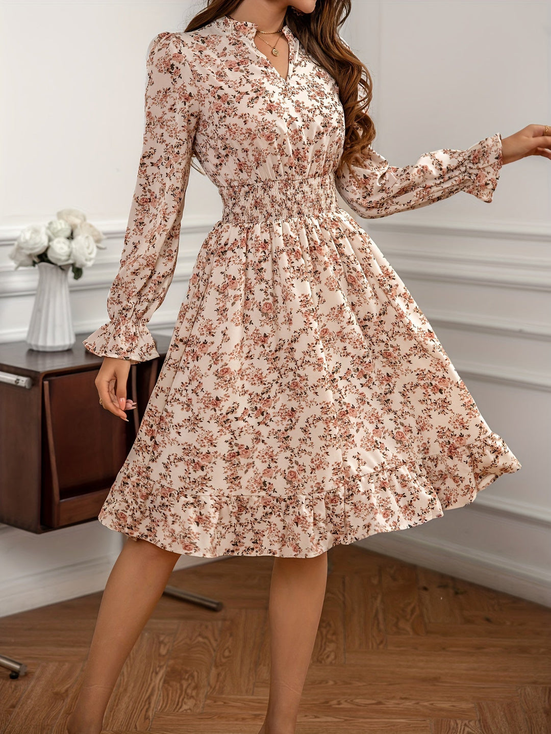 BLOOM™ | Smock-kjole med blomsterprint